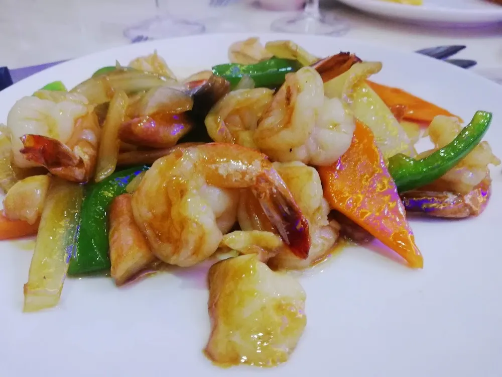 Saute de Crevettes Sautées Aux Légumes